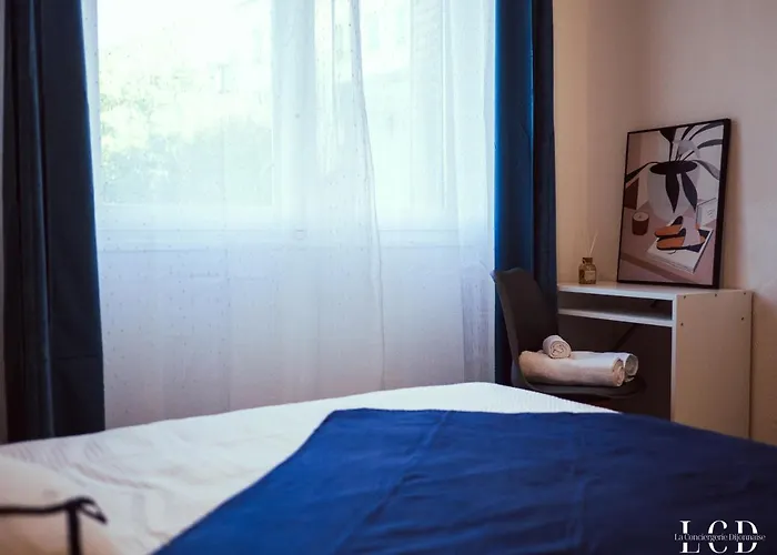 Le Metropolitan Apartment